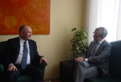 28. januar 2013. Potpredsednik Narodne skupštine Nenad Popović u razgovoru sa ambasadorom Norveške u Srbiji Nilsom Ragnarom Kamsvogom